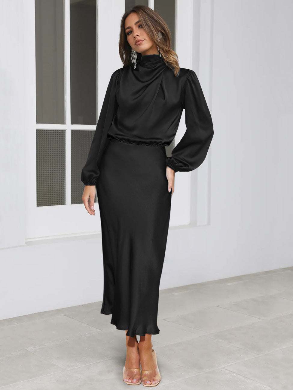 Elegant Temperament Long-sleeved Dress Satin Halterneck Formal Evening Dresses Women Clothing